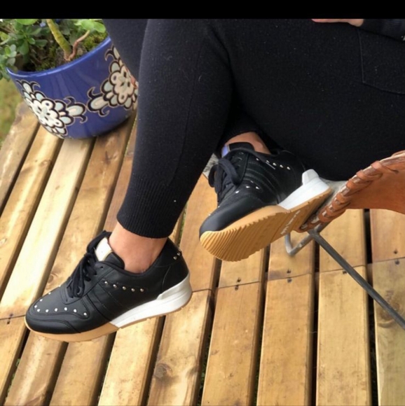 Fit love Shoes Tennis Colombianos Poshmark